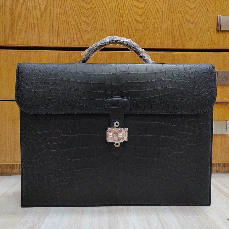 Sac a Depeches 38 Matte Crocodile Noir PHW